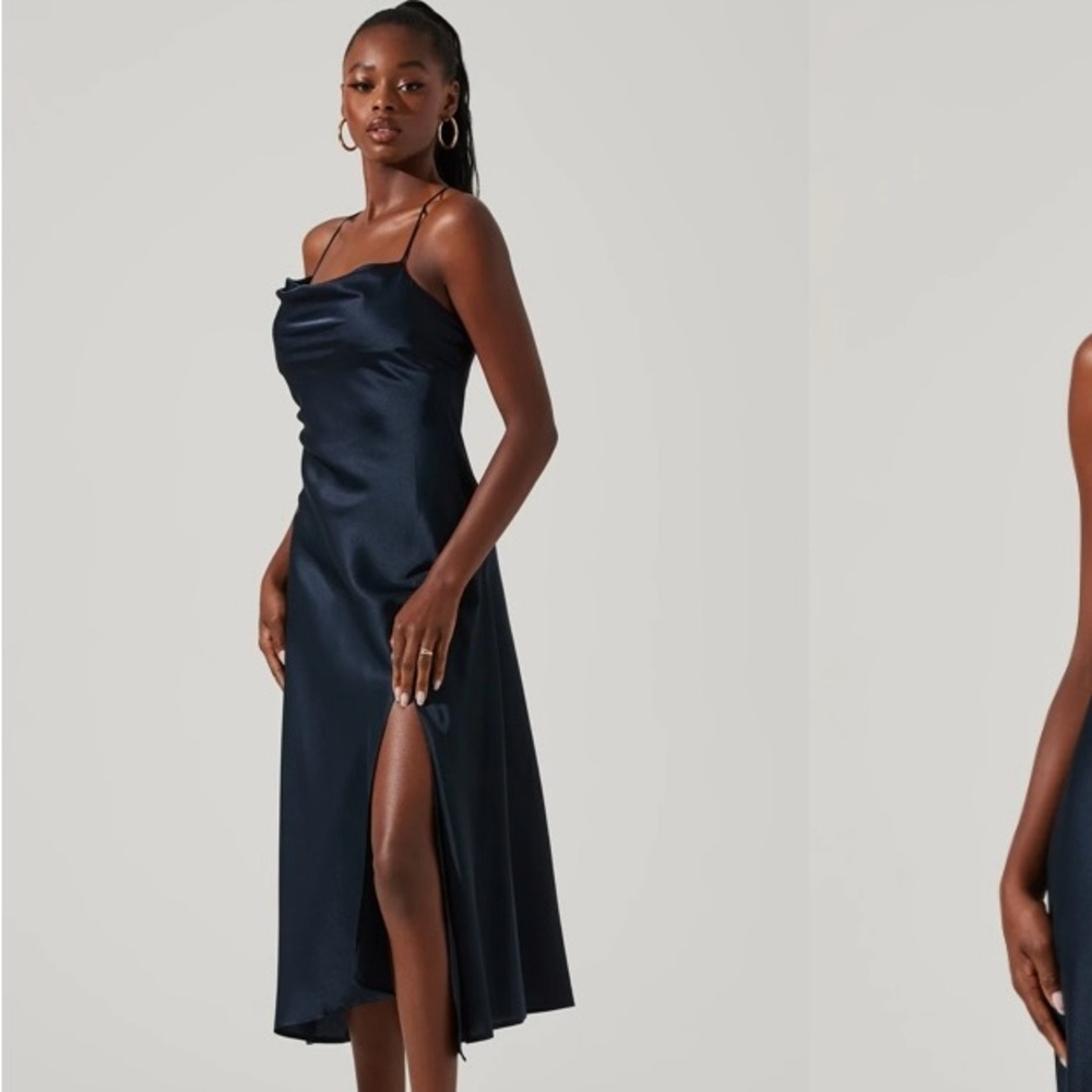 ASTR The Label Gaia midi dress navy blue